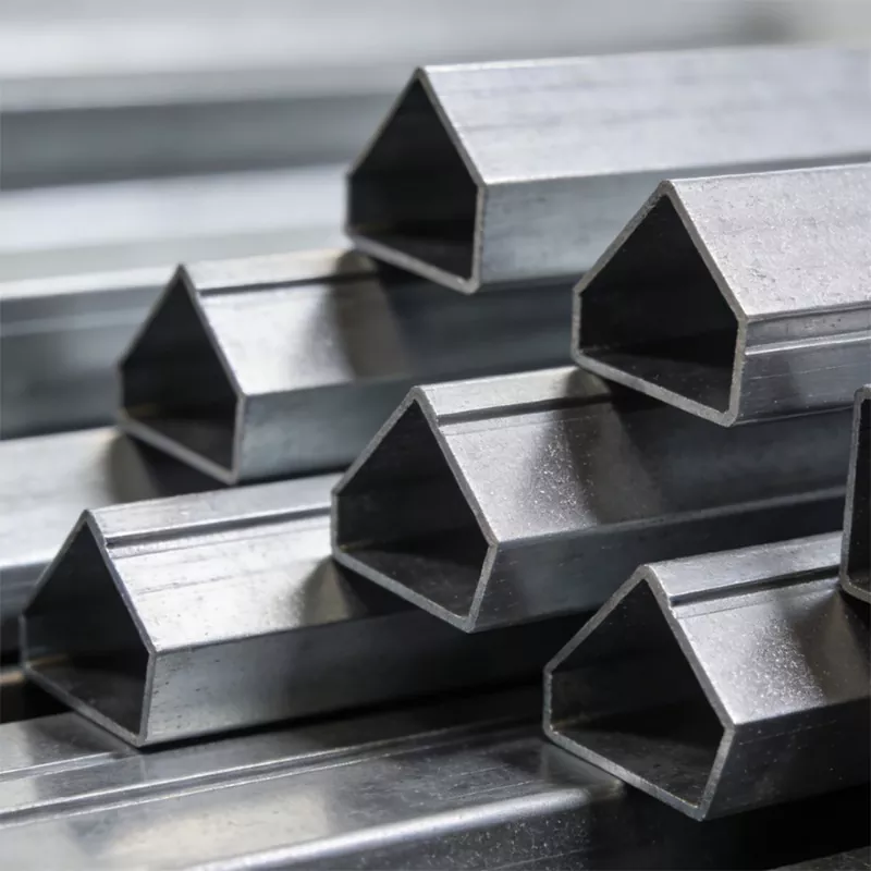 Tubo cuadrado de esquina afilada